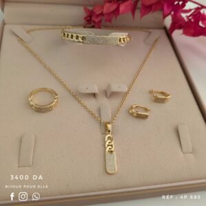 Ensemble bijoux 4 pièces