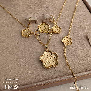 Ensemble bijoux TB 84